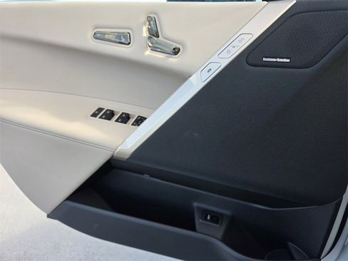 New 2026 BMW iX xDrive60 w/ Executive Package image 16