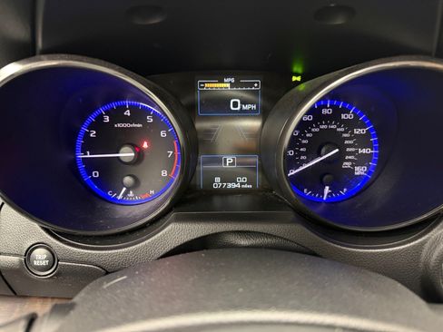 Used 2017 Subaru Outback 3.6R Limited AWD/4WD image 16