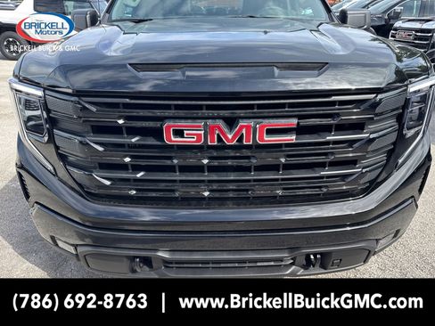 New 2026 GMC Sierra 1500 Elevation image 11