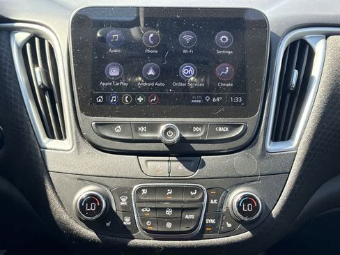 Used 2024 Chevrolet Malibu LT image 16