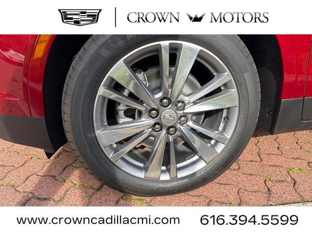 New 2026 Cadillac XT5 Premium Luxury w/ Driver Assist Package AWD/4WD image 4
