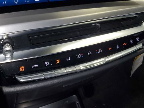 New 2026 Cadillac Lyriq Sport w/ LPO, ONYX Package AWD/4WD image 23