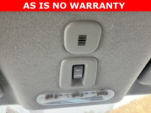 Used 2011 Nissan Juke SL image 29