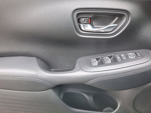 Certified 2024 Honda HR-V EX-L image 12