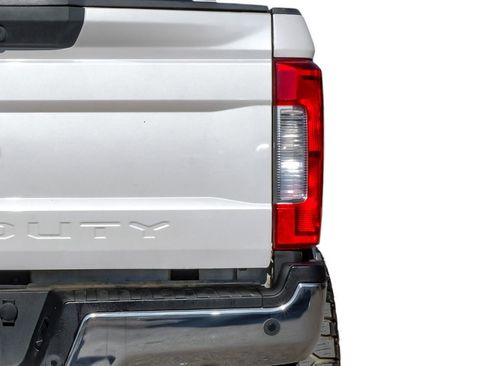 Used 2019 Ford F250 Lariat w/ Lariat Value Package image 52