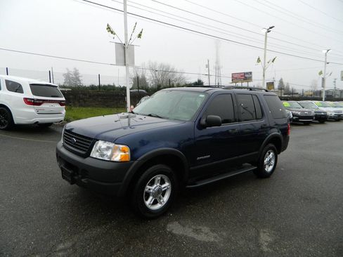 Used 2004 Ford Explorer Sport XLS image 4