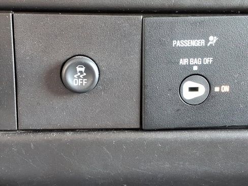 Used 2020 GMC Savana 3500 Extended w/ Driver Convenience Package image 16