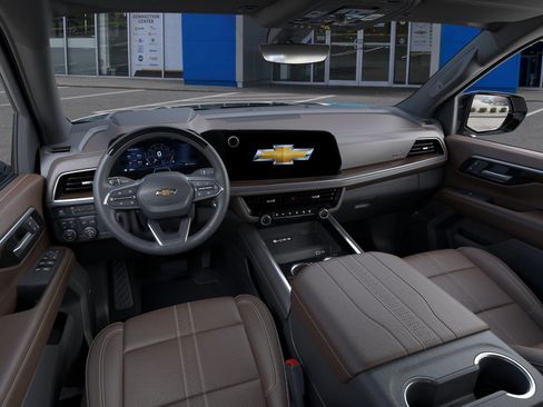 New 2026 Chevrolet Suburban High Country image 39