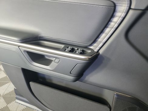 Used 2025 Rivian R1T Adventure image 26