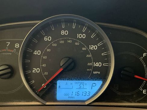 Used 2015 Toyota RAV4 XLE AWD/4WD image 15