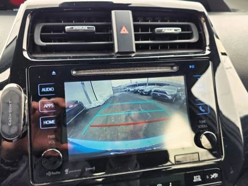 Used 2018 Toyota Prius Prime Plus image 15
