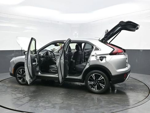 Used 2024 Mitsubishi Eclipse Cross SE image 38