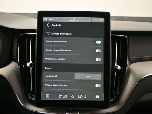 New 2026 Volvo XC60 B5 Ultra w/ Climate Package AWD/4WD image 19