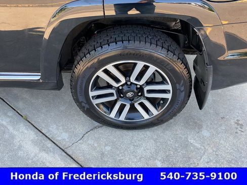 Used 2018 Toyota 4Runner Limited AWD/4WD image 10