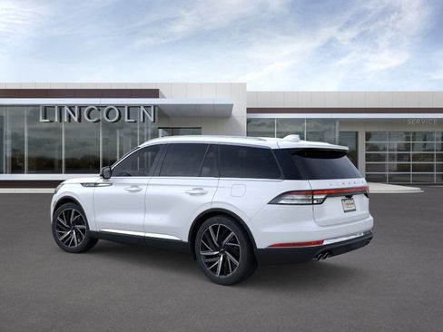 New 2026 Lincoln Aviator Reserve AWD/4WD image 4