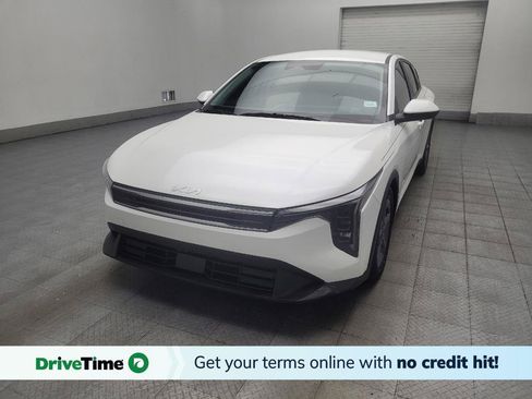 Used 2025 Kia K4 FWD image 1