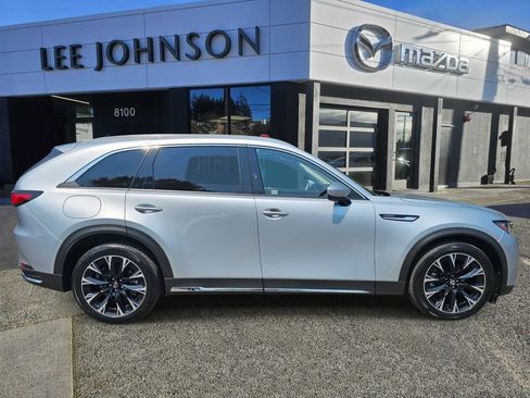 Used 2024 MAZDA CX-90 Plug-In Hybrid w/ Premium Pkg AWD/4WD image 6
