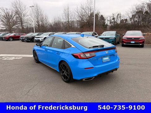 Used 2023 Honda Civic Sport Touring image 4