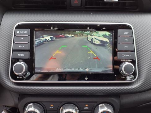 New 2025 Nissan Kicks Play S image 10