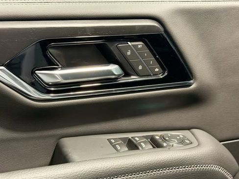 New 2026 GMC Yukon XL Denali w/ Sun & Power Step Package image 17