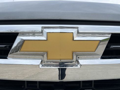 Used 2023 Chevrolet Silverado 1500 LT image 31