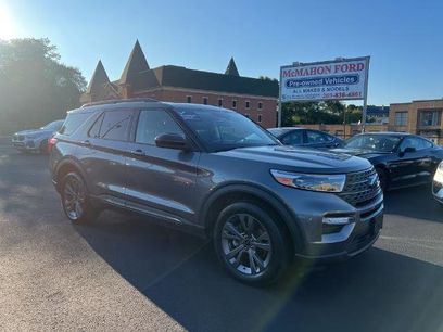 Certified 2022 Ford Explorer XLT w/ Equipment Group 202A