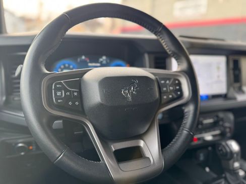 Used 2025 Ford Bronco Big Bend image 12