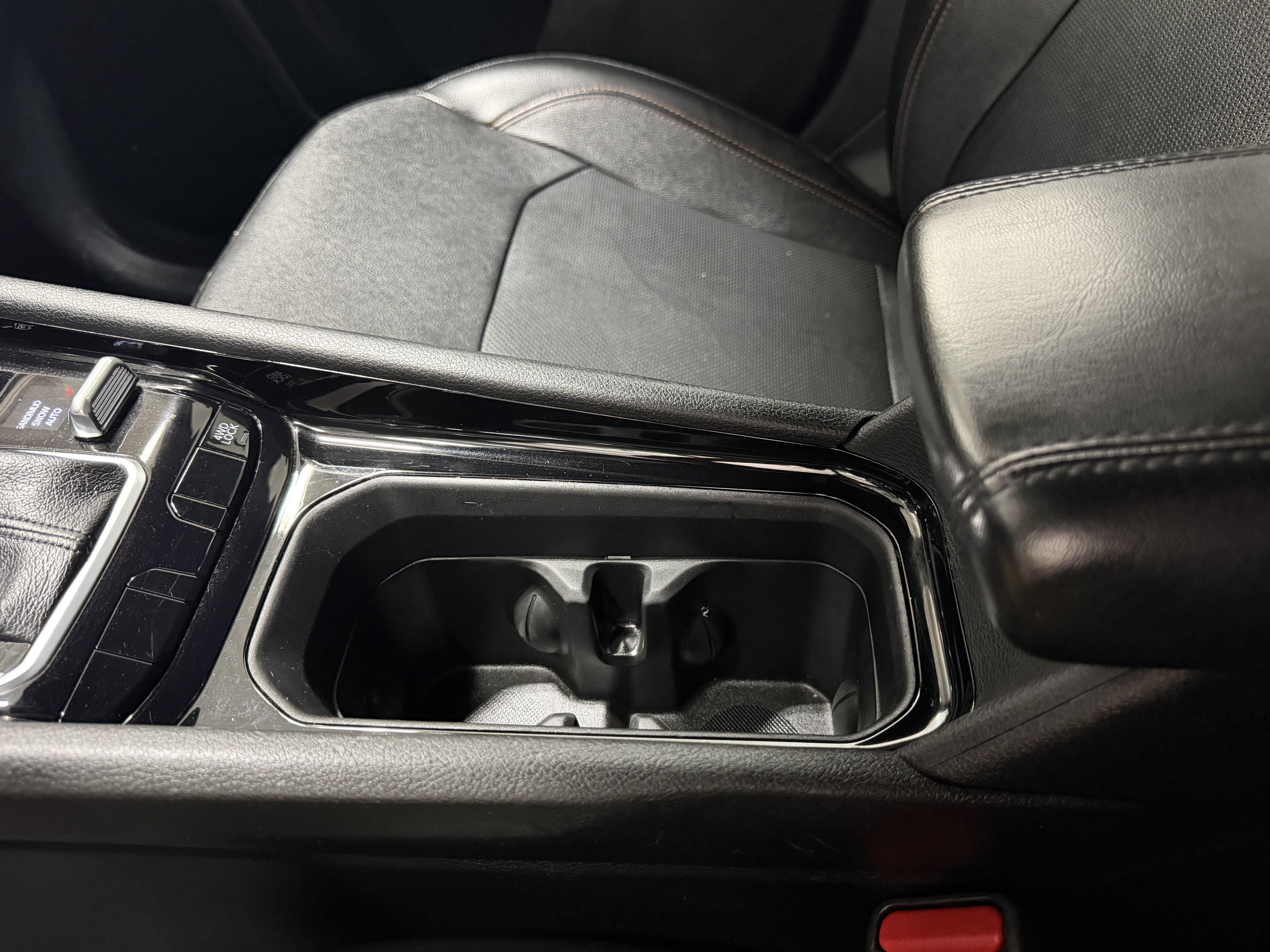 Used 2023 Jeep Compass Limited AWD/4WD image 18