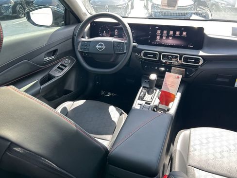 New 2026 Nissan Sentra SR w/ SR Premium Package FWD image 10