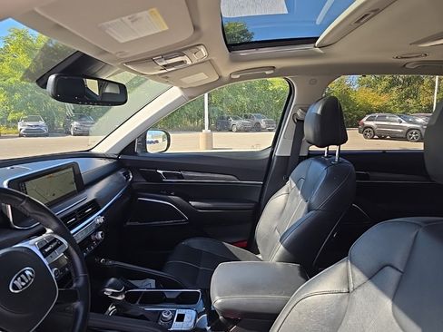 Used 2020 Kia Telluride SX image 5