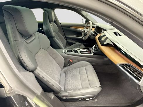 Certified 2023 Audi e-tron GT Prestige w/ Prestige Package AWD/4WD image 19
