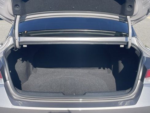 Used 2022 Hyundai Elantra SEL image 30