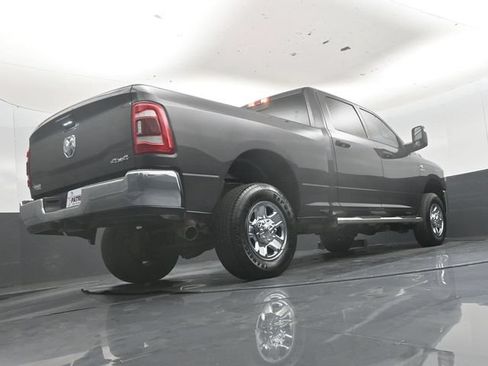 Used 2024 RAM 2500 Tradesman w/ Chrome Appearance Group AWD/4WD image 41
