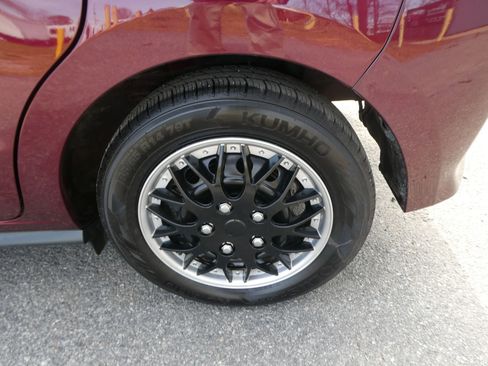 Used 2021 Mitsubishi Mirage ES image 31