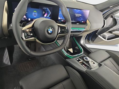 Used 2025 BMW X3 xDrive30i w/ Convenience Package image 19