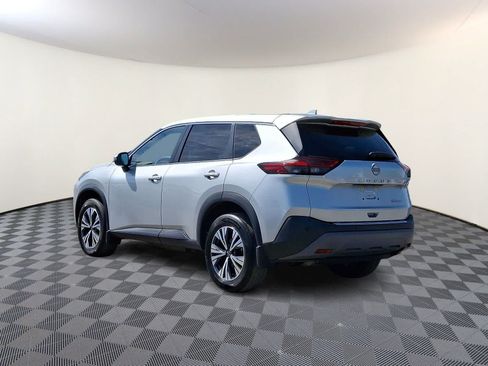 Used 2022 Nissan Rogue SV AWD/4WD image 7