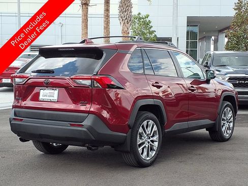 Used 2023 Toyota RAV4 XLE Premium AWD/4WD image 7