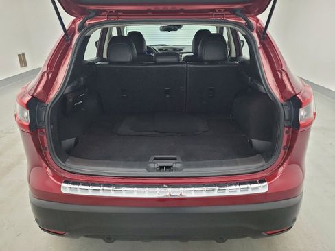 Used 2020 Nissan Rogue Sport SL FWD image 29