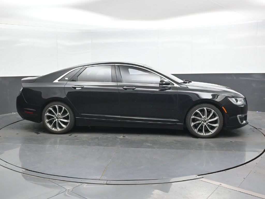 Used 2017 Lincoln MKZ Reserve w/ Drivers Package AWD/4WD image 4