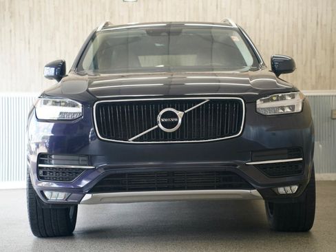 Used 2019 Volvo XC90 T6 Momentum w/ Protection Package Premier AWD/4WD image 3