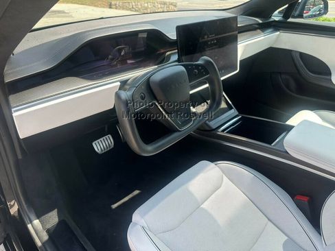 Used 2023 Tesla Model S Plaid AWD/4WD image 10
