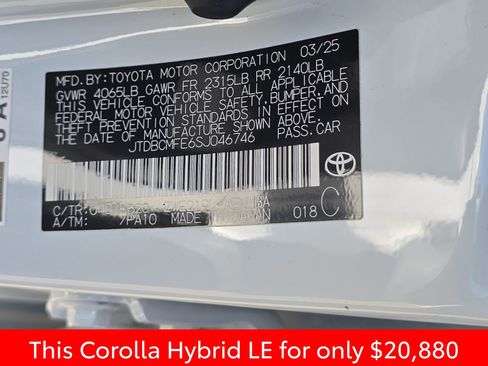 Used 2025 Toyota Corolla LE w/ LE Premium Package image 39
