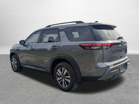 New 2026 Nissan Pathfinder SL w/ Cargo Package FWD image 5
