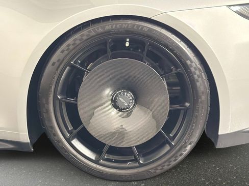 Used 2023 Porsche 911 GT3 image 14