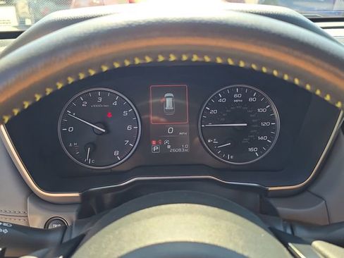 Used 2025 Subaru Outback Onyx Edition AWD/4WD image 34