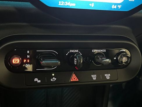 Used 2025 MINI Cooper S FWD image 24