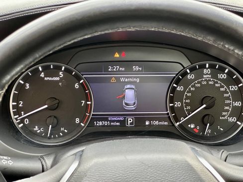 Used 2019 INFINITI QX50 Essential w/ Proactive Package AWD/4WD image 18