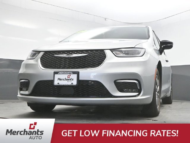 Used 2024 Chrysler Pacifica Limited FWD image 22