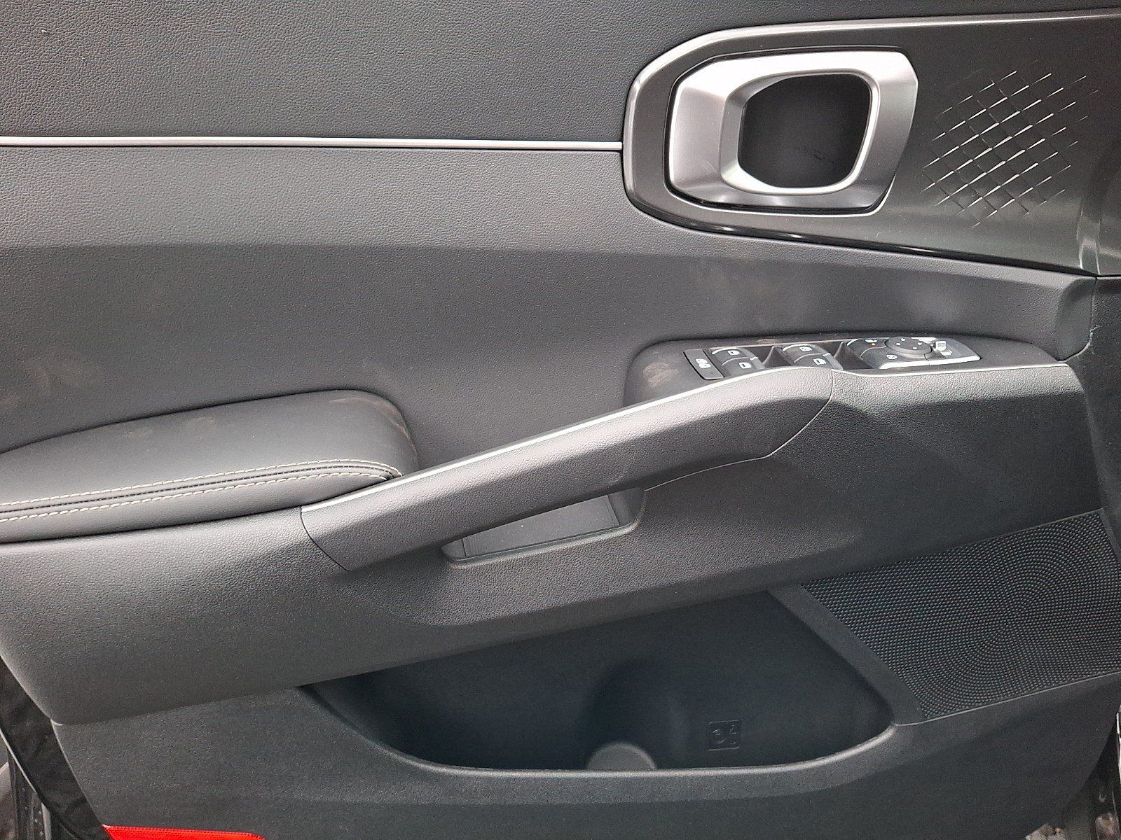 New 2026 Kia Sorento S FWD image 6