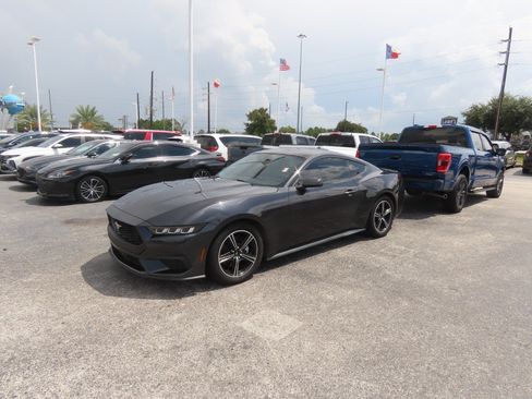 Certified 2024 Ford Mustang Premium RWD image 2